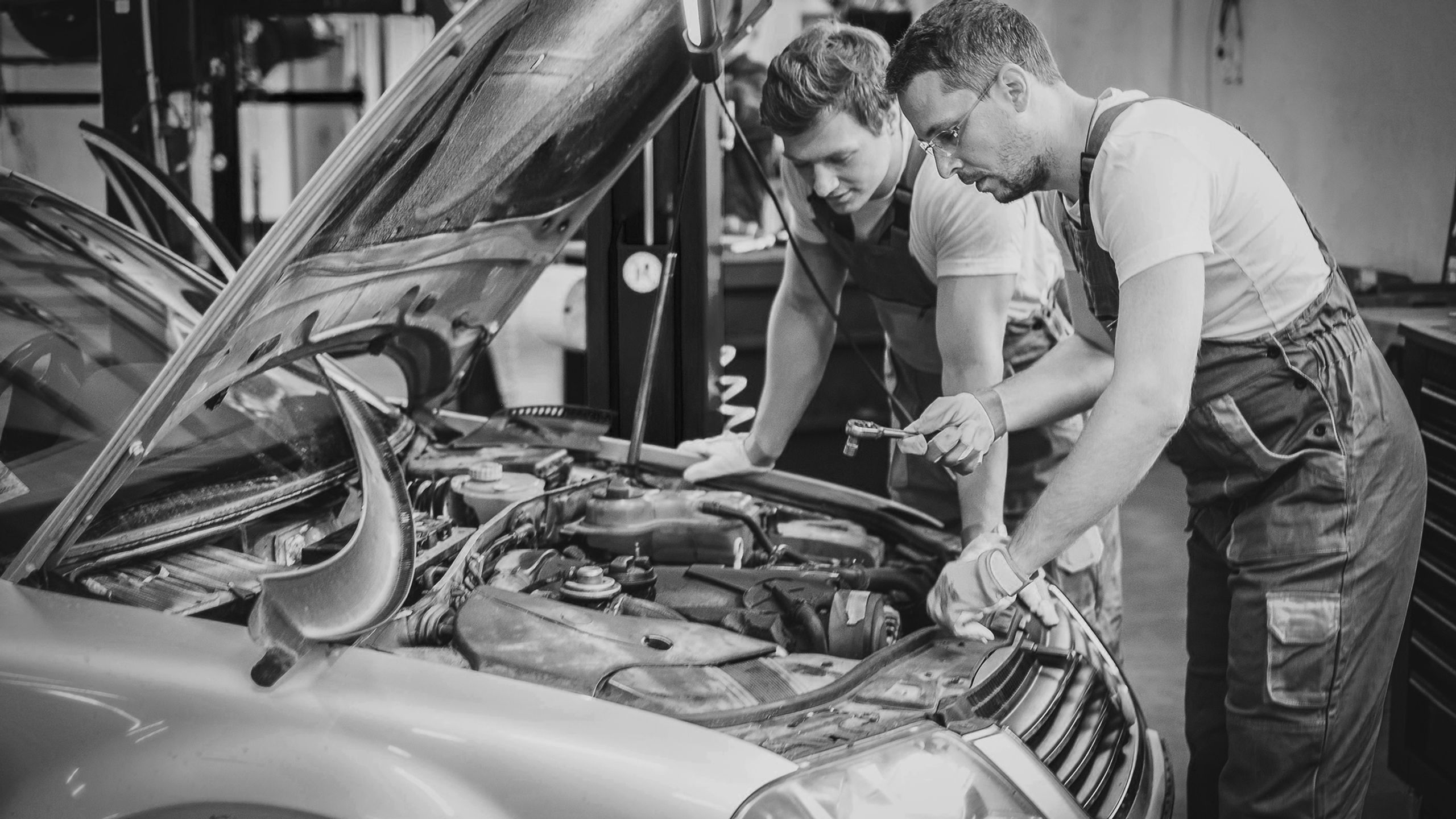 Scarborough Auto Care — the team at work